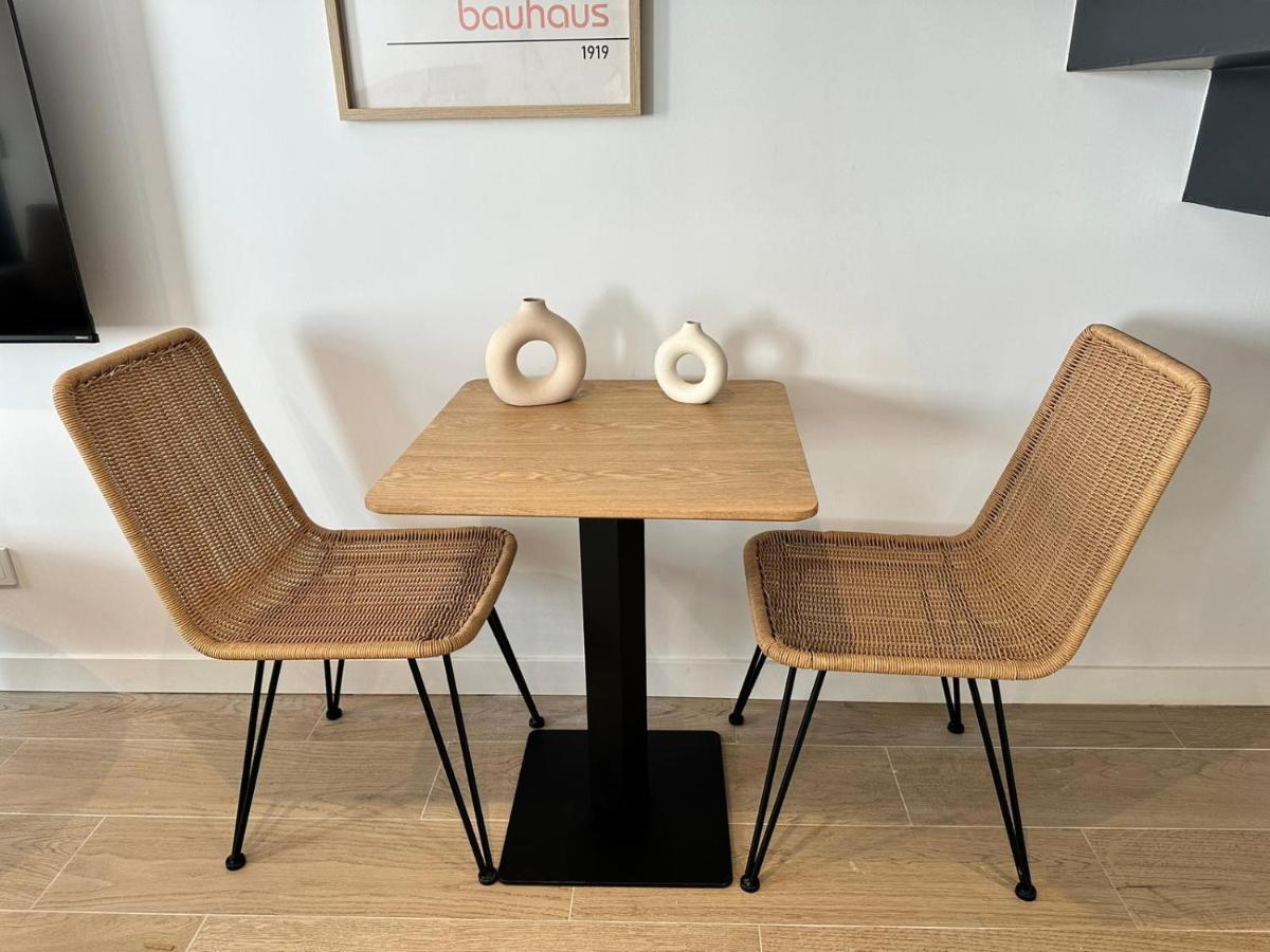Castilla Luxury 2C Apartment Madrid Bagian luar foto